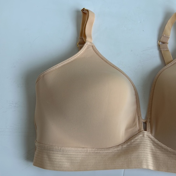 Lively Spacer bra toasted almond 38D wire free light thin breathable - Picture 10 of 16